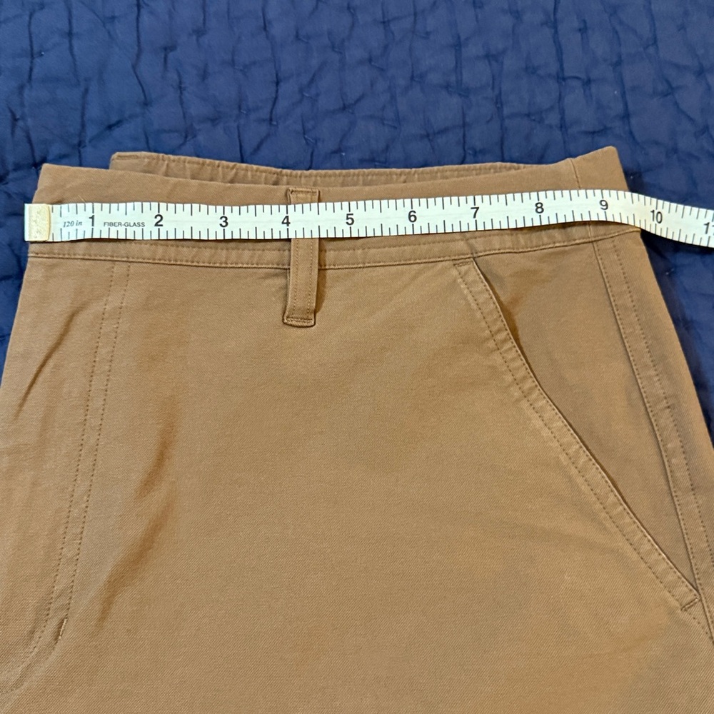 Vuori Women's Wide Leg Pants in Chocolate Brown - Picture 11 of 12